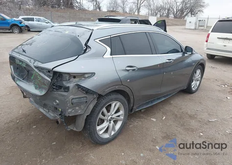 2017 Infiniti Qx30 Premium z USA, uszkodzony, nr VIN SJKCH5CP3HA027322